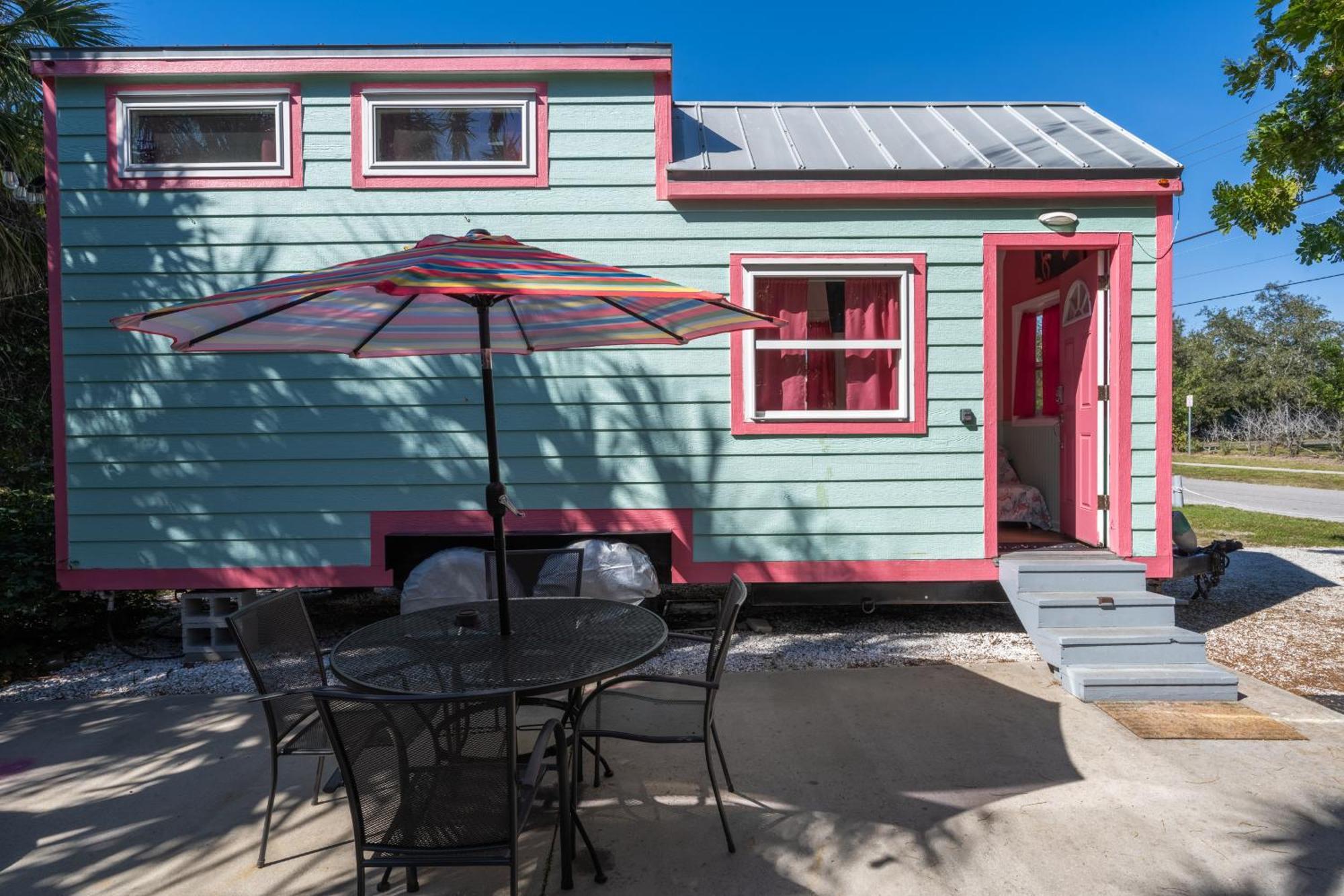 فيلا Tiny House Siesta ساراسوتا المظهر الخارجي الصورة